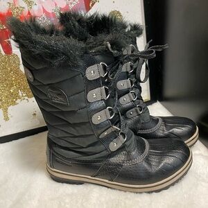 Sorel Faux Fur winter boots